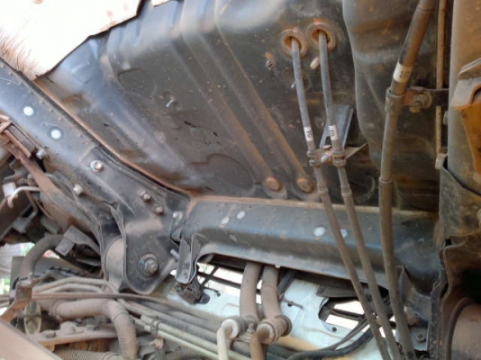 รถฮีโน่ 6 ล้อดั๊ม FC4J 150 แรงม้า ปี 49 ปลายปี รถวิ่ง 10300 กม. สนใจติดต่อ 081 - 6079515 รถฮีโน่ 6 ล้อดั๊ม FC4J 150 แรงม้า ปี 49 ปลายปี รถวิ่ง 10300 กม. สนใจติดต่อ 081 - 6079515