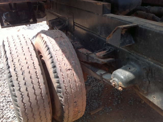 รถฮีโน่ 6 ล้อดั๊ม FC4J 150 แรงม้า ปี 49 ปลายปี รถวิ่ง 10300 กม. สนใจติดต่อ 081 - 6079515 รถฮีโน่ 6 ล้อดั๊ม FC4J 150 แรงม้า ปี 49 ปลายปี รถวิ่ง 10300 กม. สนใจติดต่อ 081 - 6079515