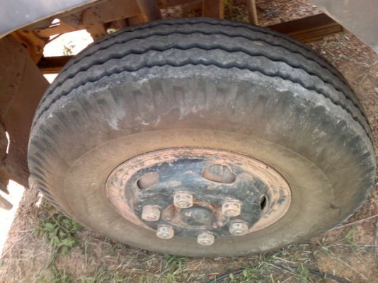 รถฮีโน่ 6 ล้อดั๊ม FC4J 150 แรงม้า ปี 49 ปลายปี รถวิ่ง 10300 กม. สนใจติดต่อ 081 - 6079515 รถฮีโน่ 6 ล้อดั๊ม FC4J 150 แรงม้า ปี 49 ปลายปี รถวิ่ง 10300 กม. สนใจติดต่อ 081 - 6079515