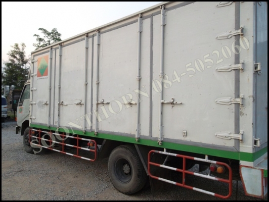 ขายด่วน รถบรรทุก 6 ล้อ HINO FC2W  120 แรง ซุบเปอร์เสี่ย รถห้างแท้(ตู้ 10 บาน ไม่มีเสากลาง) รถสภาพสวย พร้อมใช้ ราคาสุดคุ้ม