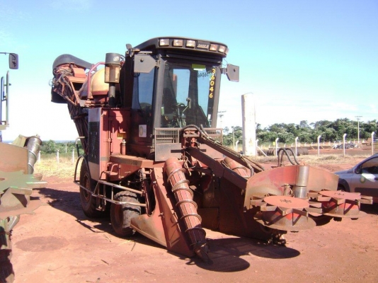 Austoft Case IH A7000 ปี 2007 - 2008 จำนวน 10 คัน ราคาคันละ 6.5 ล้าน Austoft Case IH A7000 ปี 2007 - 2008 จำนวน 10 คัน ราคาคันละ 6.5 ล้าน