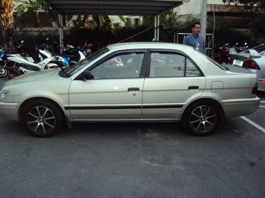 ขายรถยนต์เก๋งtoyotaมีทะเบียนชุดโอนสนใจติดต่อสรกฤช081-8478107หรือภูวเดช084-4211441