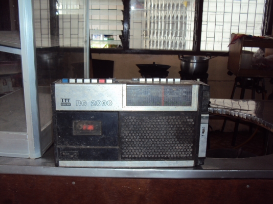 ขายวิทยุเก่า4เครื่องเหมา500สนใจติดต่อสรกฤช081-8478107