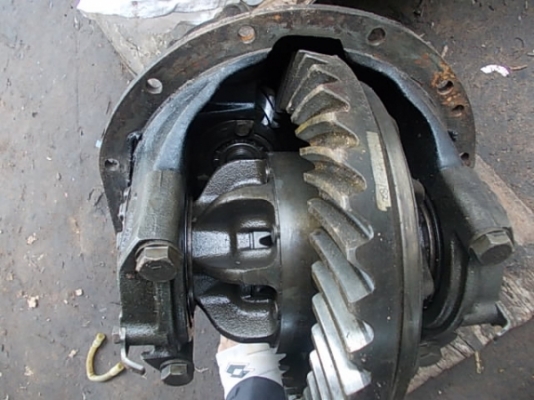 เพื่อนฝากประกาศครับ ขายเฟืองท้ายฮีโน่ อยู่ จ.สุรินทร์