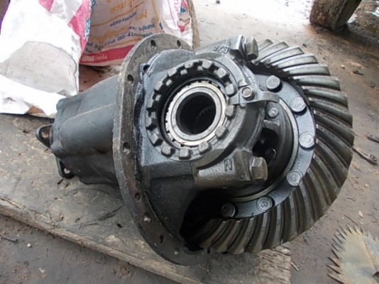 เพื่อนฝากประกาศครับ ขายเฟืองท้ายฮีโน่ อยู่ จ.สุรินทร์