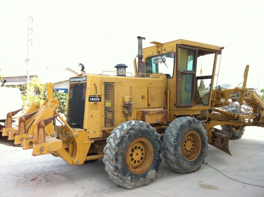 ขายรถเกรด Caterpillar 140G  สภาพสวยนำเข้าจากอเมริกา