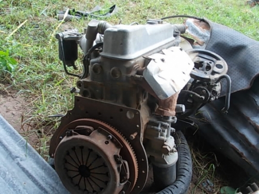 ขาย เครื่องมิตซูฯ115แรง 4d32 พร้อมเกียร์ HINO อยู่ จ.สุรินทร์