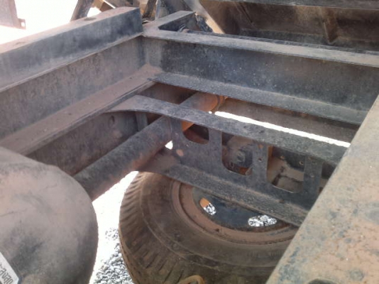 รถฮีโน่ 6 ล้อดั๊ม  FC4J  170 แรงม้า  ปี 51  รถวิ่ง 100000 กว่า กม.  สนใจติดต่อ 081 - 6079515