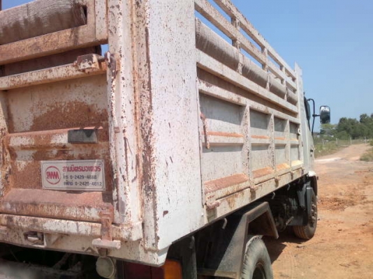 รถฮีโน่ 6 ล้อดั๊ม  FC4J  170 แรงม้า  ปี 51  รถวิ่ง 100000 กว่า กม.  สนใจติดต่อ 081 - 6079515