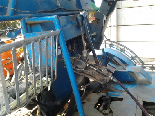 ขาย แต๋น6ล้อใหญ่ๆ ไม่ดั๊ม เครื่องใหม่ KUBOTA RT140+PLUS  14แรง ไม่มีเยิ้ม ช่วงล่างใหญ่ หน้า-หลัง NKR110 คัสซีหน้า5 วางเหล็กเสริมบนหน้า5 เกียร์ใหญ่ 115 เกียร์กลาง ROCKY !!! กระบะเหล็กทั้งลูก ยาว 3.8ม.กว้าง1.9ม.สูง1.7ม. สภาพดี พร้อมใช้ พร้อมลุยงานหนัก จัดอ้