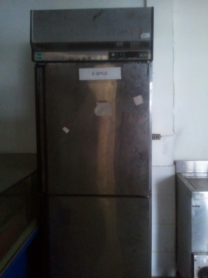 เครื่องครัวสแตนเลส