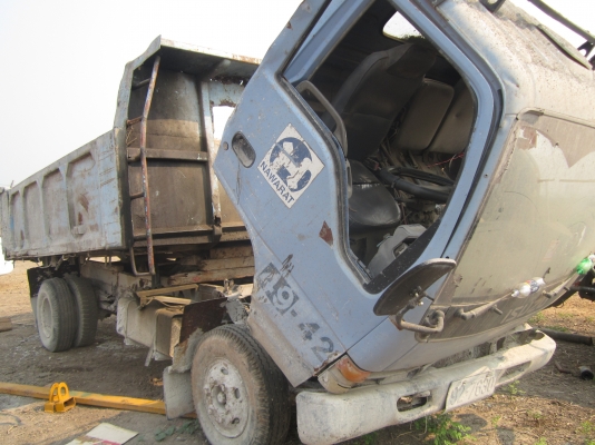 NPRดั้มหัวการ์ตูน-120แรง-รถห้าง---ขายต่อเลขเครื่องไม่ตรงลดอีก