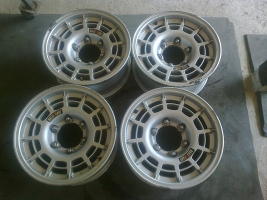 ขายล้อแม็กขอบ15x7หกรู139.7 RALLIARTพร้อมน๊อต