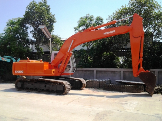 ขายด่วน..รถขุด HITACHI EX200-2 เลขไมล์ 5,9xx ชั่วโมง รถสวยแท้ เก่าญี่ปุ่น สวยสุดขีด มีใบอินวอยล์ ราคาต่อรองได้.