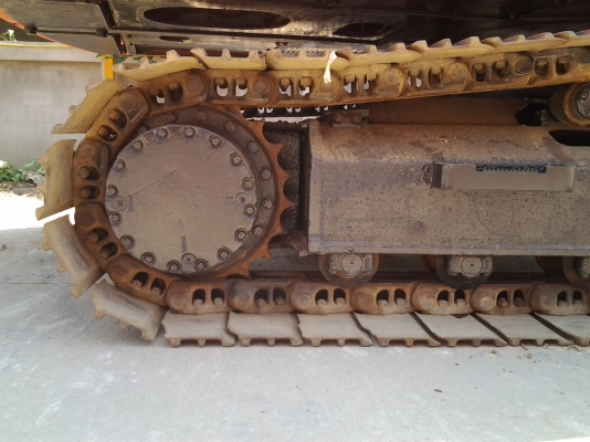 ขายด่วน..รถขุด HITACHI EX200-2 เลขไมล์ 5,9xx ชั่วโมง รถสวยแท้ เก่าญี่ปุ่น สวยสุดขีด มีใบอินวอยล์ ราคาต่อรองได้.