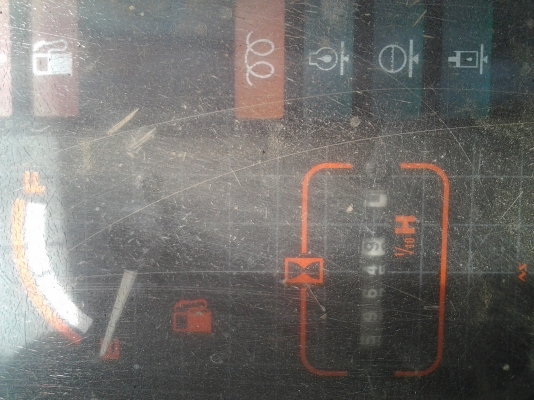 ขายด่วน..รถขุด HITACHI EX200-2 เลขไมล์ 5,9xx ชั่วโมง รถสวยแท้ เก่าญี่ปุ่น สวยสุดขีด มีใบอินวอยล์ ราคาต่อรองได้.