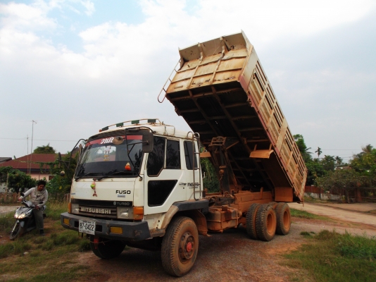 ขายด่วนรถสิบล้อสองเผลาดรั้มหลงเทอโบ220แรงม้า