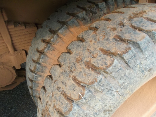 ขายด่วนรถสิบล้อสองเผลาดรั้มหลงเทอโบ220แรงม้า