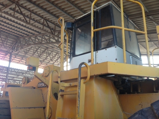 ขายรถตักล้อยาง TCM - 890 สภาพสวย