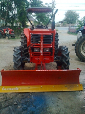 ขายด่วนรถไถคูโบต้า M5000 พร้อมใบดันหน้าใหม่