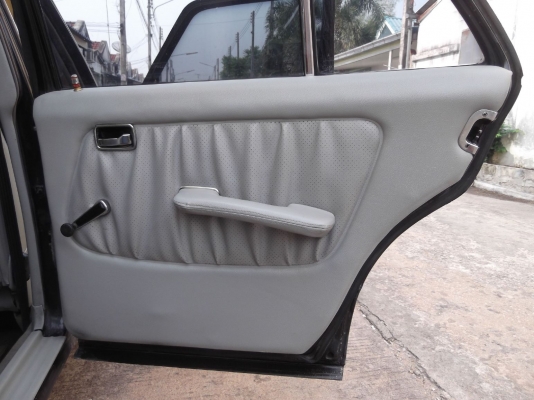 ลดราคา!!!!BENZ 230E W123 เครื่องJ+LPG สีทำมาใหม่ ลดราคา!!!!BENZ 230E W123 เครื่องJ+LPG สีทำมาใหม่