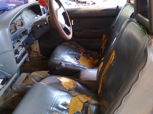 ไมตี้เอ็ก 2.5 EXTRACAB ปี33 เพาเวอร์ แอร์เย็น ภายในขาดนิดหน่อย ตามสภาพ ไมตี้เอ็ก 2.5 EXTRACAB ปี33 เพาเวอร์ แอร์เย็น ภายในขาดนิดหน่อย ตามสภาพ