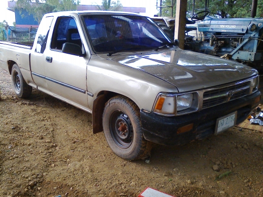 ไมตี้เอ็ก 2.5 EXTRACAB ปี33 เพาเวอร์ แอร์เย็น ภายในขาดนิดหน่อย ตามสภาพ ไมตี้เอ็ก 2.5 EXTRACAB ปี33 เพาเวอร์ แอร์เย็น ภายในขาดนิดหน่อย ตามสภาพ