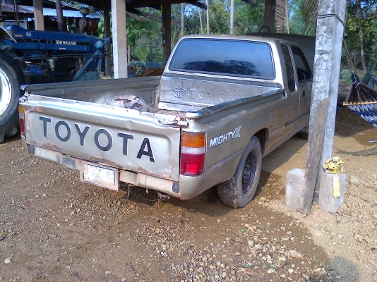 ไมตี้เอ็ก 2.5 EXTRACAB ปี33 เพาเวอร์ แอร์เย็น ภายในขาดนิดหน่อย ตามสภาพ ไมตี้เอ็ก 2.5 EXTRACAB ปี33 เพาเวอร์ แอร์เย็น ภายในขาดนิดหน่อย ตามสภาพ