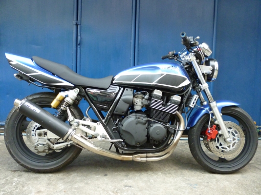 ขาย bandit 400 และ XJR 400 (2คัน) อินวอยครบ ราคา 100000 กทม