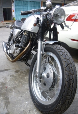 ขาย sr500 ทะเบียน 1สูบ500 cc พร้อมโอน 150,000 บาท