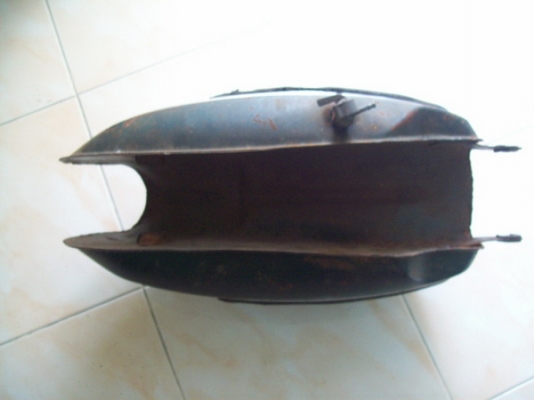 +-+-+ขายถังน้ำมัน suzuki A100 mark 3+-+-+ +-+-+ขายถังน้ำมัน suzuki A100 mark 3+-+-+