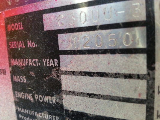 ขายรถแบคโฮ KOMATSU PC30UU-3 ของเก่าจากญี่ปุ่นสภาพรถ 90\% เอกสารอินวอย