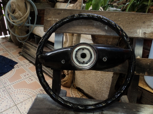 ขายพวงมาลัย dussan รุ่นเก่าสภาพสวย