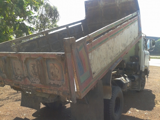 รถดัมพ์ HINO KM 310  เฟืองท้ายFC4J เครื่อง110แรง