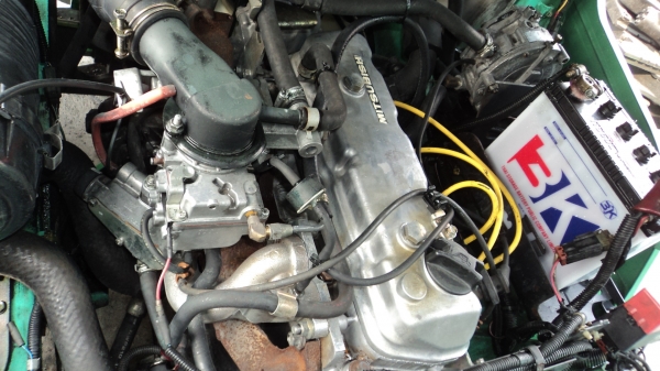 ขายฟอร์คลิฟท์ 2.5 ตัน  เสา 3 เมตร เครื่องเกียร์ดีพร้อมใช้ ราคาเบาๆ ครับ 081-3535-948