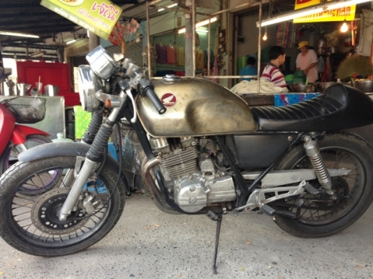 ขาย คลับแมน250สรรพสามิตร 32000รถพร้อมใช้ครับ ขาย คลับแมน250สรรพสามิตร 32000รถพร้อมใช้ครับ