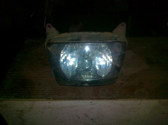 ขายไฟหน้าKR150ตาเพรชงามๆ500.-