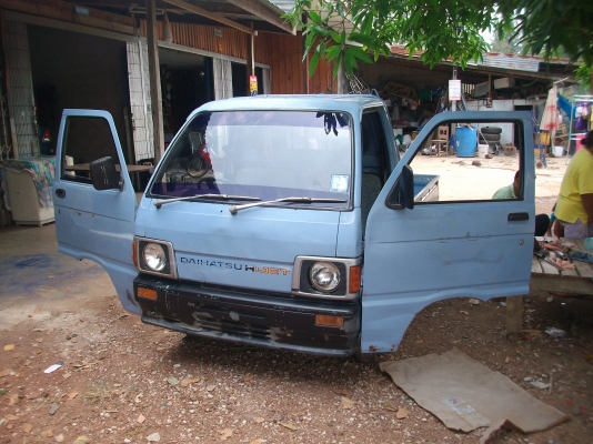 กระป้อ ไดฮัทสุ hijet รุ่นใหม่แล้ว สภาพสวย ๆ