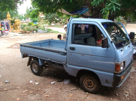 กระป้อ ไดฮัทสุ hijet รุ่นใหม่แล้ว สภาพสวย ๆ
