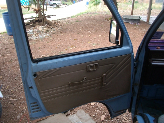 กระป้อ ไดฮัทสุ hijet รุ่นใหม่แล้ว สภาพสวย ๆ