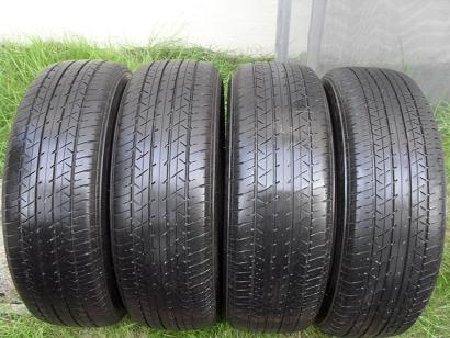 ขายยาง BRIDGESTONE ER33 215/60/16 ปี11 (1ชุด) ราคา 3,200 ดูของแถวปากเกร็ด สนใจติดต่อ 090-676-4651 เบียร์