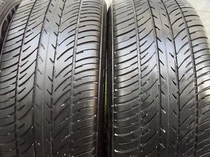 ขายยาง MICHELIN VIVACY 215/60/16 ปี11 (1ชุด) ราคา 3,200 ดูของแถวปากเกร็ด สนใจติดต่อ 090-676-4651 เบียร์