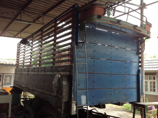 กระบะไม้ฮีโน่f18