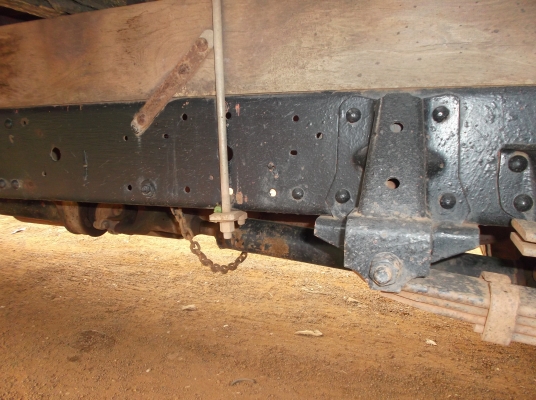 ขาย !! ISUZU NKR หัวการ์ตูน ปี 38 รหัสเครื่อง 4BE1 ขาย !! ISUZU NKR หัวการ์ตูน ปี 38 รหัสเครื่อง 4BE1