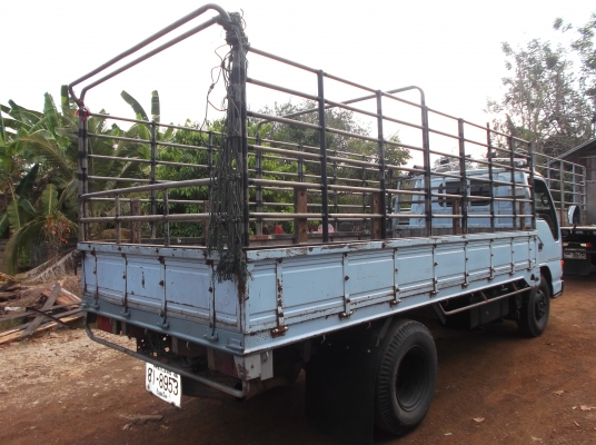 ขาย !! ISUZU NKR หัวการ์ตูน ปี 38 รหัสเครื่อง 4BE1 ขาย !! ISUZU NKR หัวการ์ตูน ปี 38 รหัสเครื่อง 4BE1