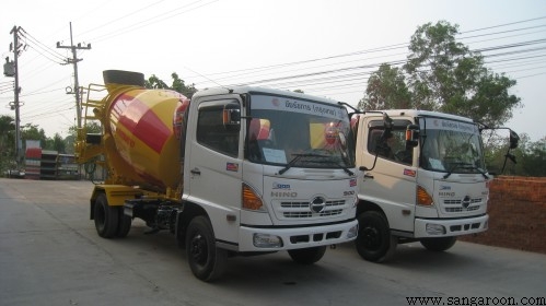 รับต่อรถโม่ปูน 4 คิว