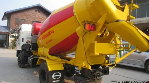 รับต่อรถโม่ปูน 4 คิว