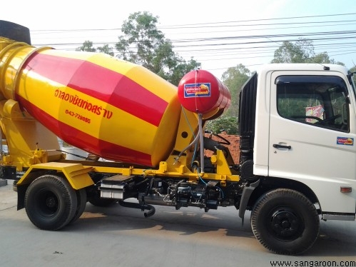 รับต่อรถโม่ปูน 4 คิว