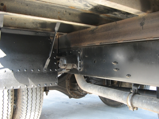 ขาย 6 ล้อฮีโน่ เมก้าเครน Super Z 3 ตันท้อง V 175 แรง ยาว 5.80 ม. ปี 2005 สภาพสวยจัดกว่า 90\% เครื่องแน่น คัสซีสวยกิ๊ป รถใช้น้อย วิ่ง 8X,XXX โล พร้อมใช้ สนใจชมรถก่อนได้ครับ