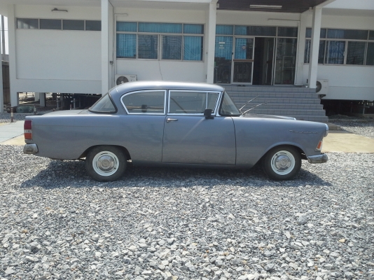 ลดราคาครับ ต้องการใช้เงินขายople rekord 2 ประตู วางเครื่อง 3 s auto ทะเบียนต้องจดใหม่ใช้เงิน 5000จดใหม่ครับ